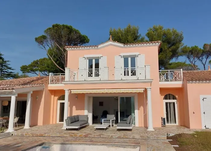 Petit Boucharel Вилла Фрежюс